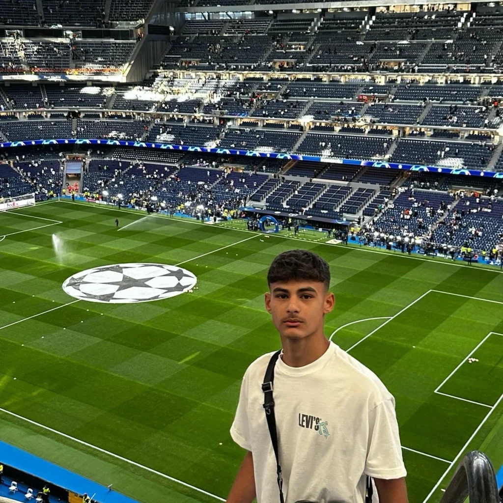 WhatsApp Image 2024-06-04 at 15.15.46 (20)